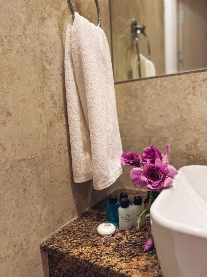 It Hotel Tumanyan Street Erévan Extérieur photo