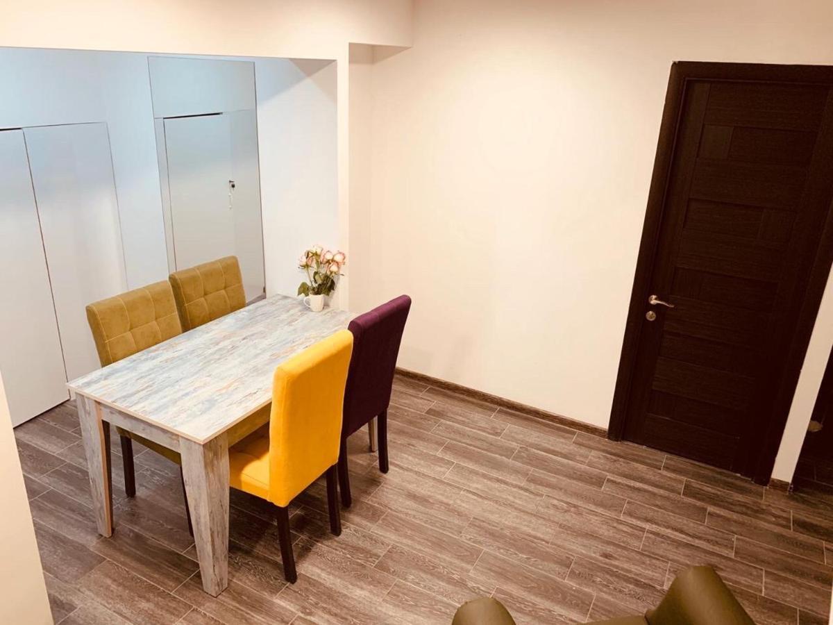 It Hotel Tumanyan Street Erévan Extérieur photo