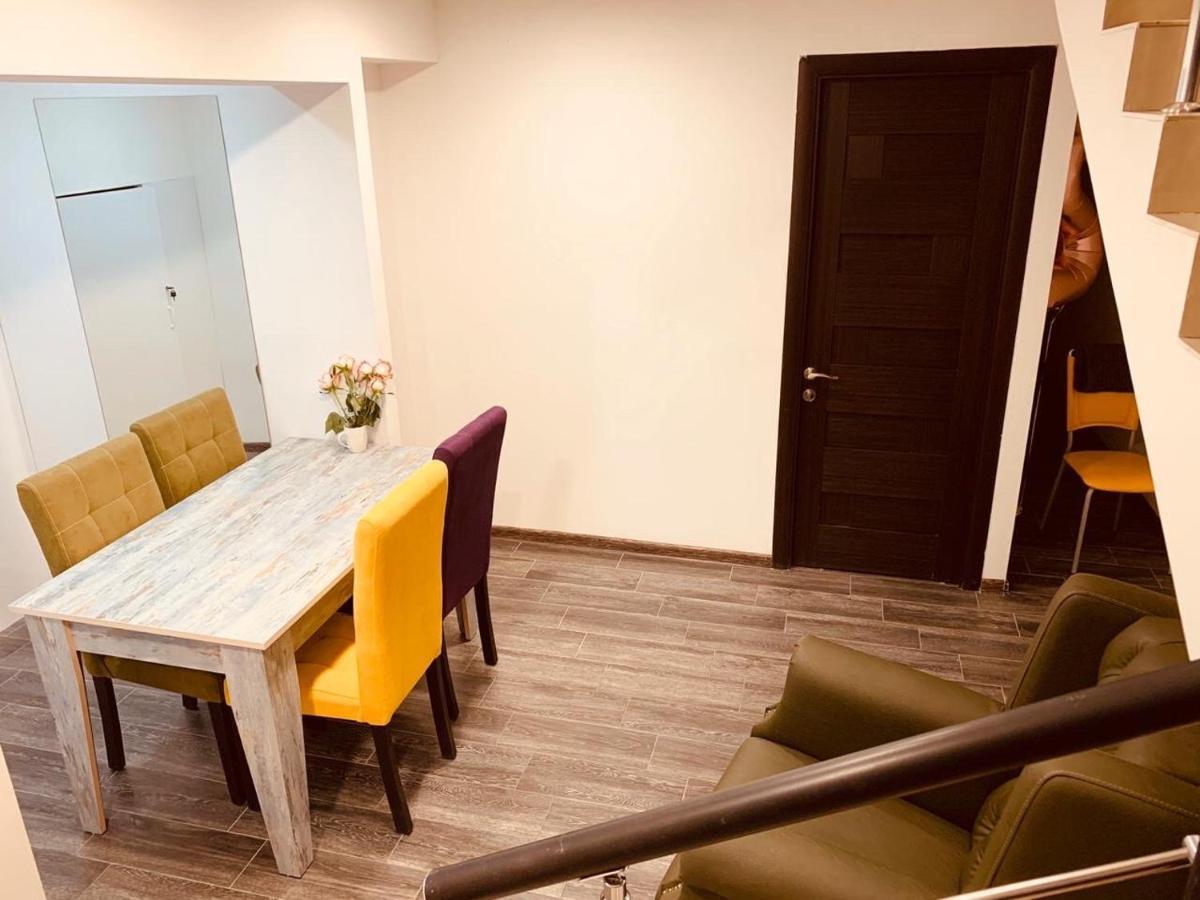 It Hotel Tumanyan Street Erévan Extérieur photo