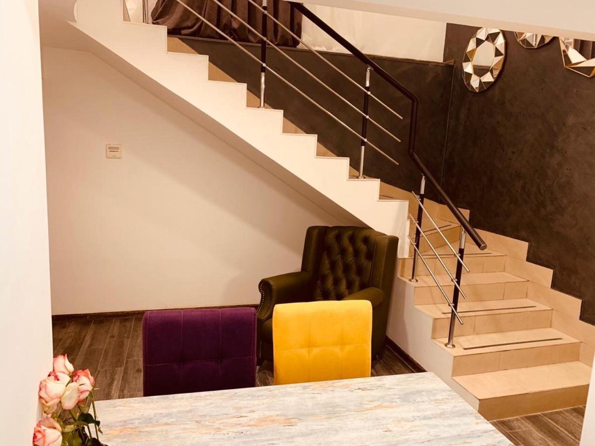 It Hotel Tumanyan Street Erévan Extérieur photo